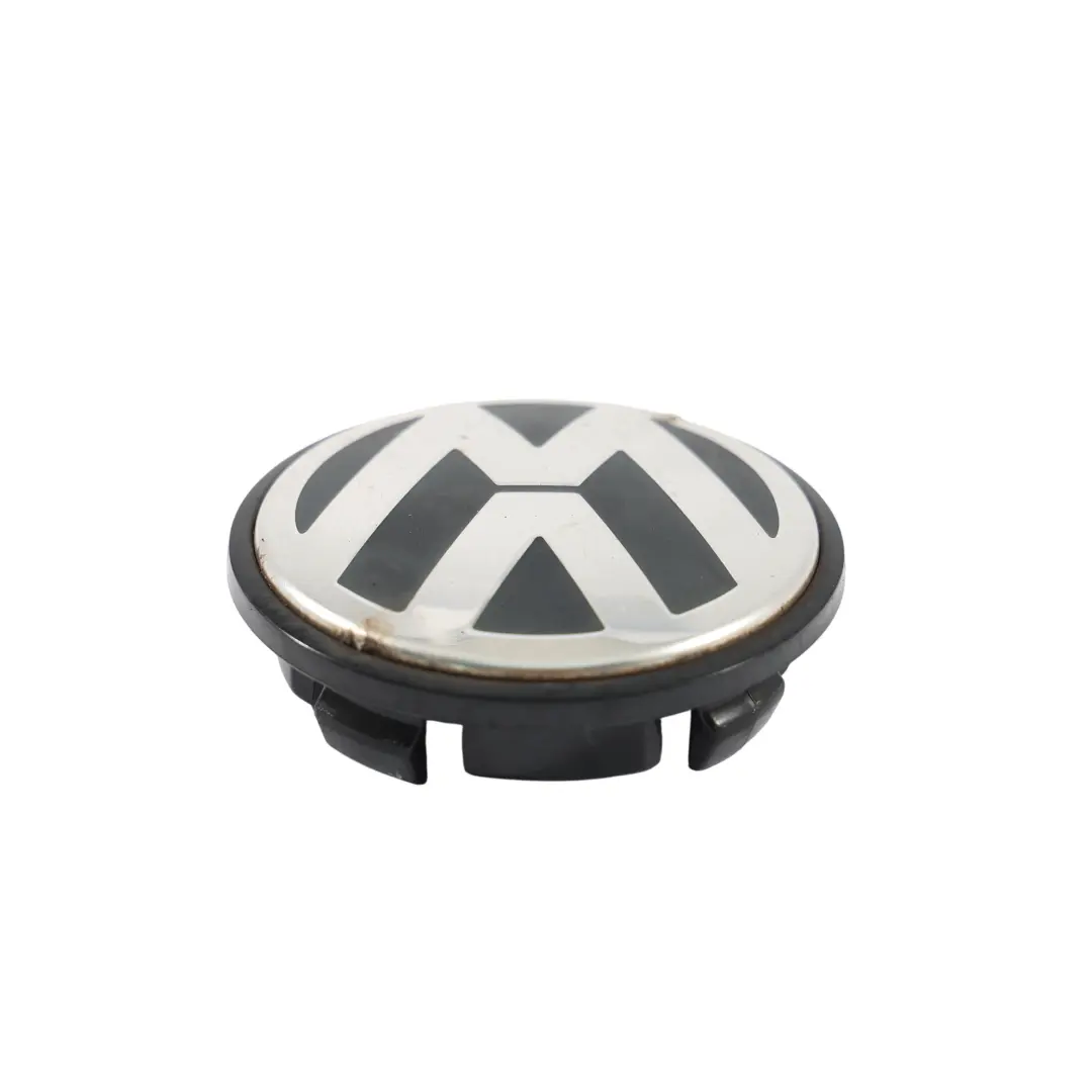 MK3 Alu Felge Mittelkappe Abdeckung Logo Emblem für Volkswagen Scirocco mit Teilenummer 3B7601171 Volkswagen Scirocco MK3 Alu Felge Mittelkappe Abdeckung Logo Emblem - SKU 3B7601171 - Teilenummer 3B7601171