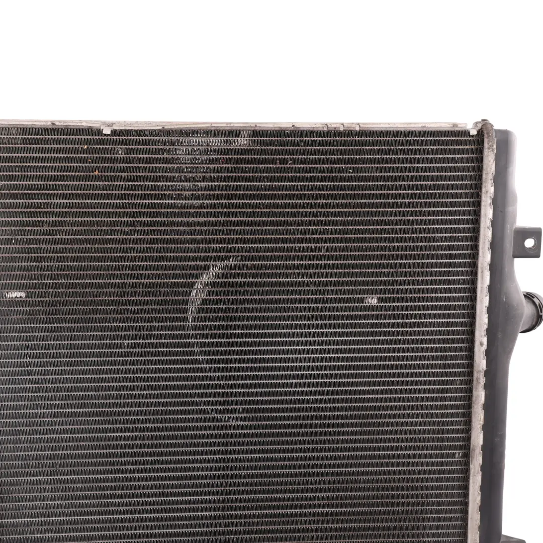Cooling Radiator Coolant Unit 2.0 Diesel to Volkswagen Passat B7 with Part number 3C0121253AR Volkswagen Passat B7 Cooling Radiator Coolant Unit 2.0 Diesel - SKU 3C0121253AR - Part number 3C0121253AR