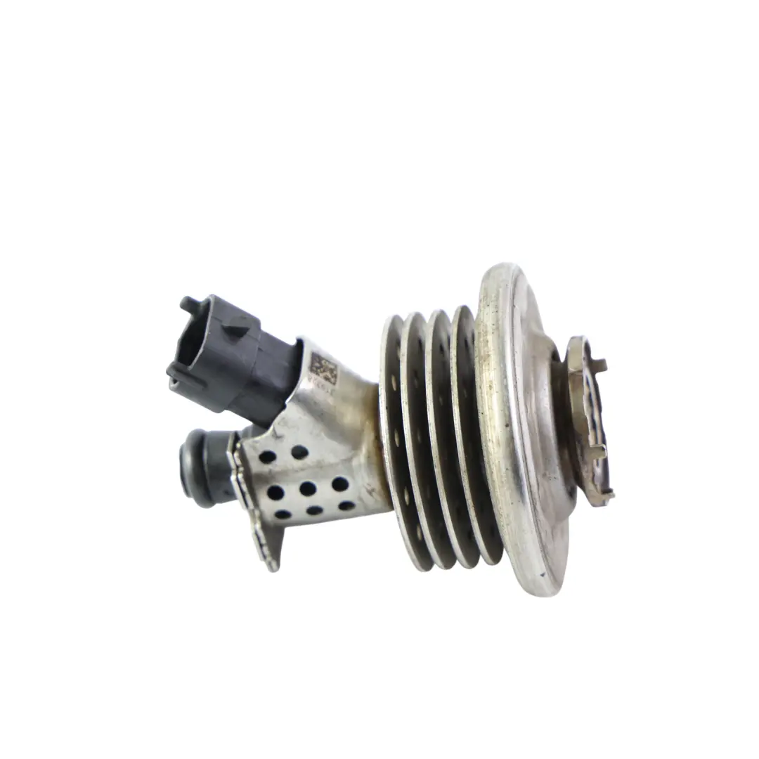 Audi Q5 8R AdBlue Injector Fluid Injection Nozzle 2.0 TDI - SKU 3C0131113C - Part number 3C0131113C