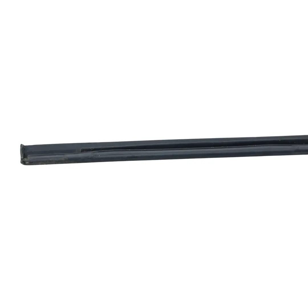 Volkswagen Passat B6 Listwa Szyby Czołowej Przednia Lewa - SKU 3C0854327B - Numer Części 3C0854327B