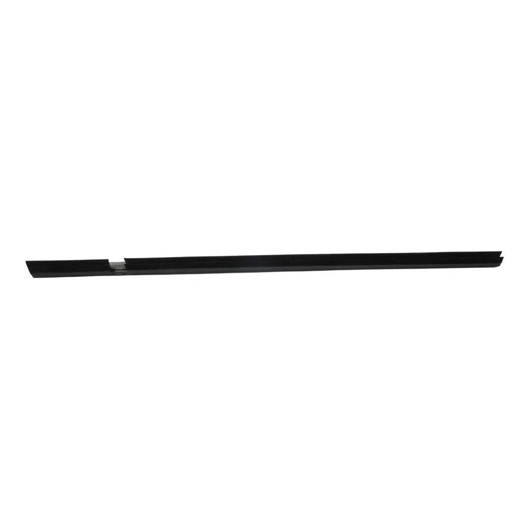 Junta Sellado Ventana Trasera Interior Derecha para Volkswagen Passat B6 con número de pieza 3C5839472B Volkswagen Passat B6 Junta Sellado Ventana Trasera Interior Derecha - SKU 3C5839472B - Número de pieza 3C5839472B
