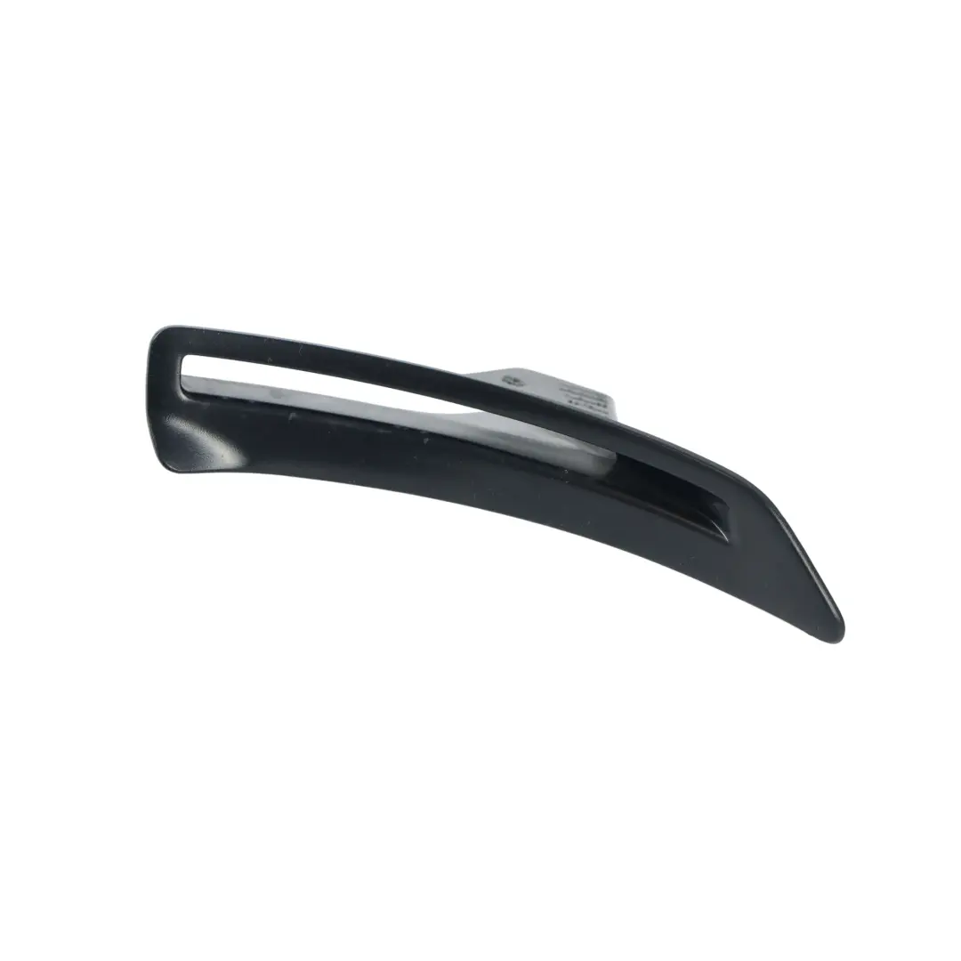 Gurtverkleidung Halterung Blende Hinten Links für Volkswagen Passat B6 mit Teilenummer 3C5857849 Volkswagen Passat B6 Gurtverkleidung Halterung Blende Hinten Links - SKU 3C5857849 - Teilenummer 3C5857849
