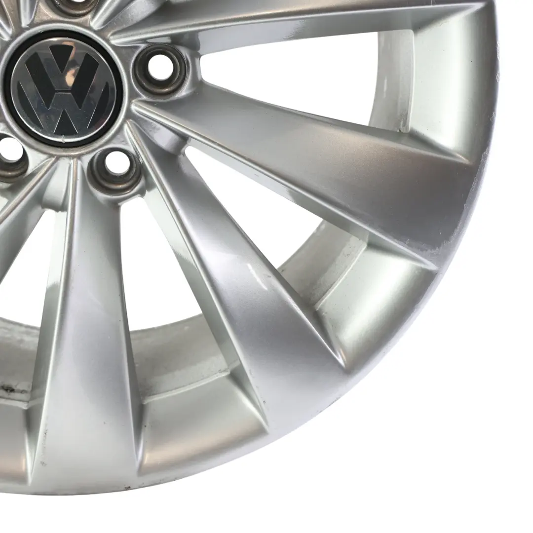 Mk3 Llanta Aleación Plateada 18" 8J ET:41 para Volkswagen Scirocco con número de pieza 3C8601025AB Volkswagen Scirocco Mk3 Llanta Aleación Plateada 18" 8J ET:41 - SKU 3C8601025AB-3 - Número de pieza 3C8601025AB
