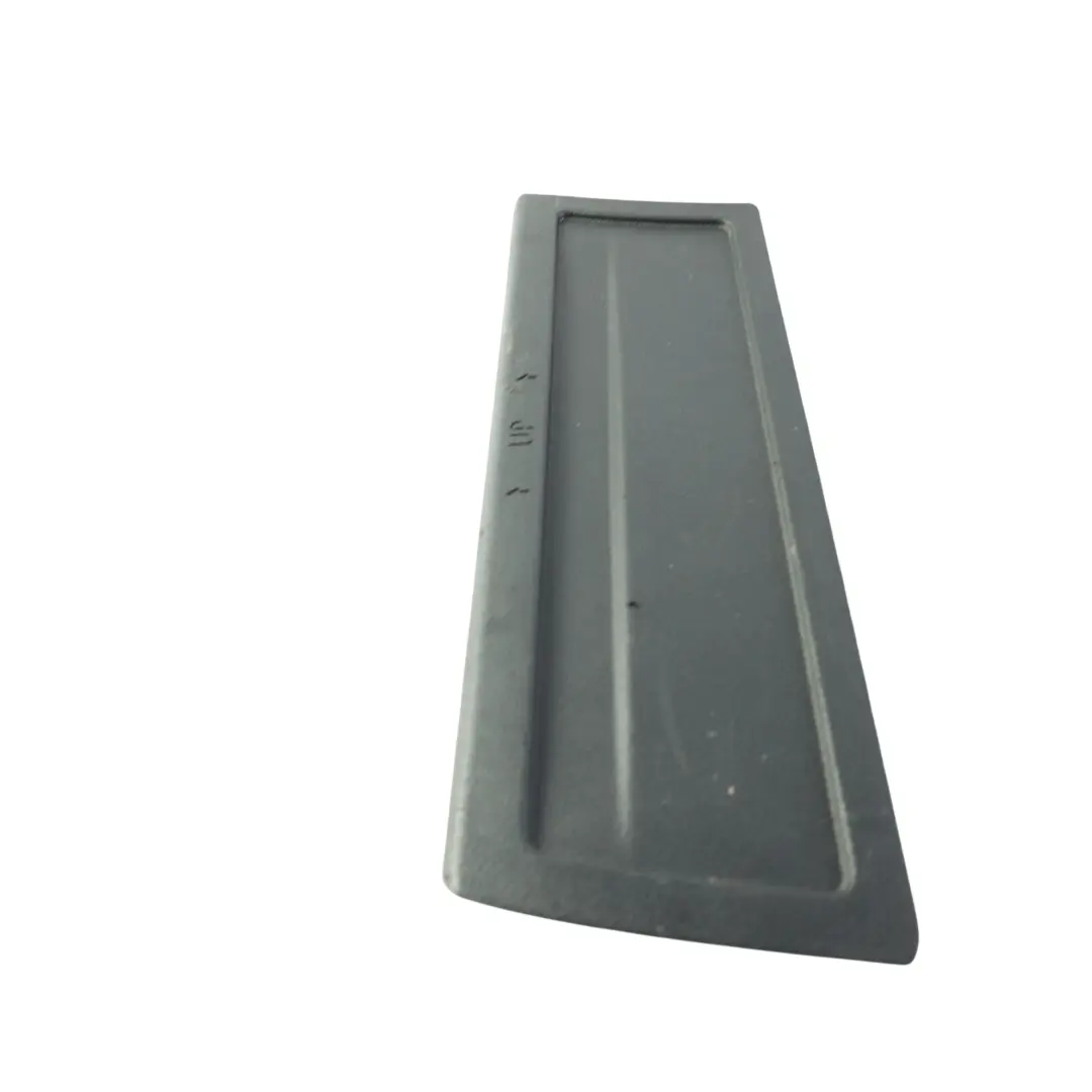 Tylny Panel Wykończenia Bagażnika do Volkswagen Passat B7 o numerze 3C9867463B Volkswagen Passat B7 Tylny Panel Wykończenia Bagażnika - SKU 3C9867463B - Numer Części 3C9867463B