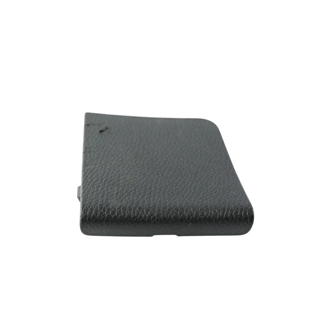 Boot Tailgate Cover Panel Trim Left N/S Side 3C9867748 to VW Volkswagen Passat B7 with Part number 3C9867747 VW Volkswagen Passat B7 Boot Tailgate Cover Panel Trim Left N/S Side 3C9867748 - SKU 3C9867747 - Part number 3C9867747