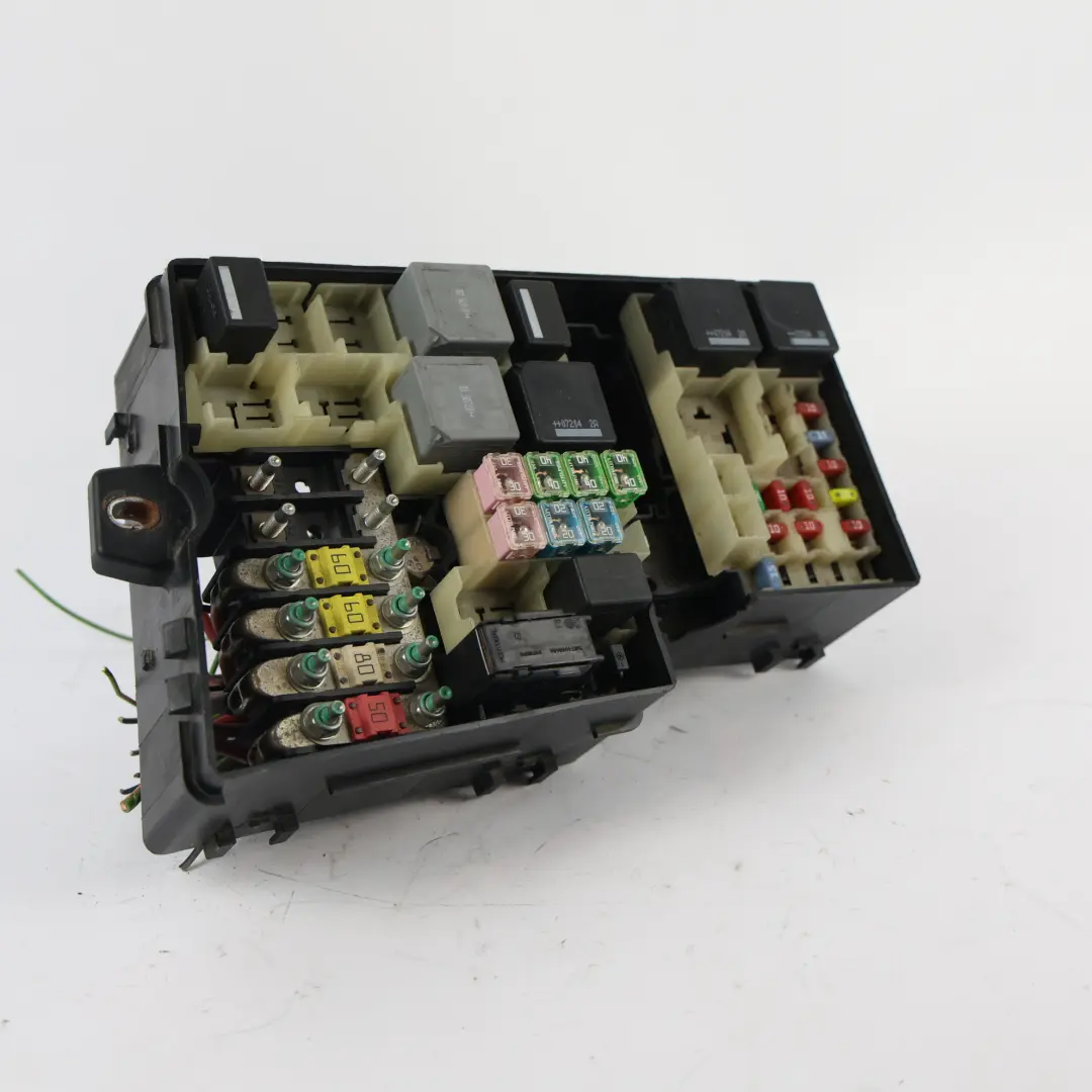 Ford Focus ST2 MK2 Scatola Fusibili Motore Vano Portafusibili 3M5H-14A067-BC - SKU 3M5T-14A067-BC - Numero di parte 3M5T-14A067-BC