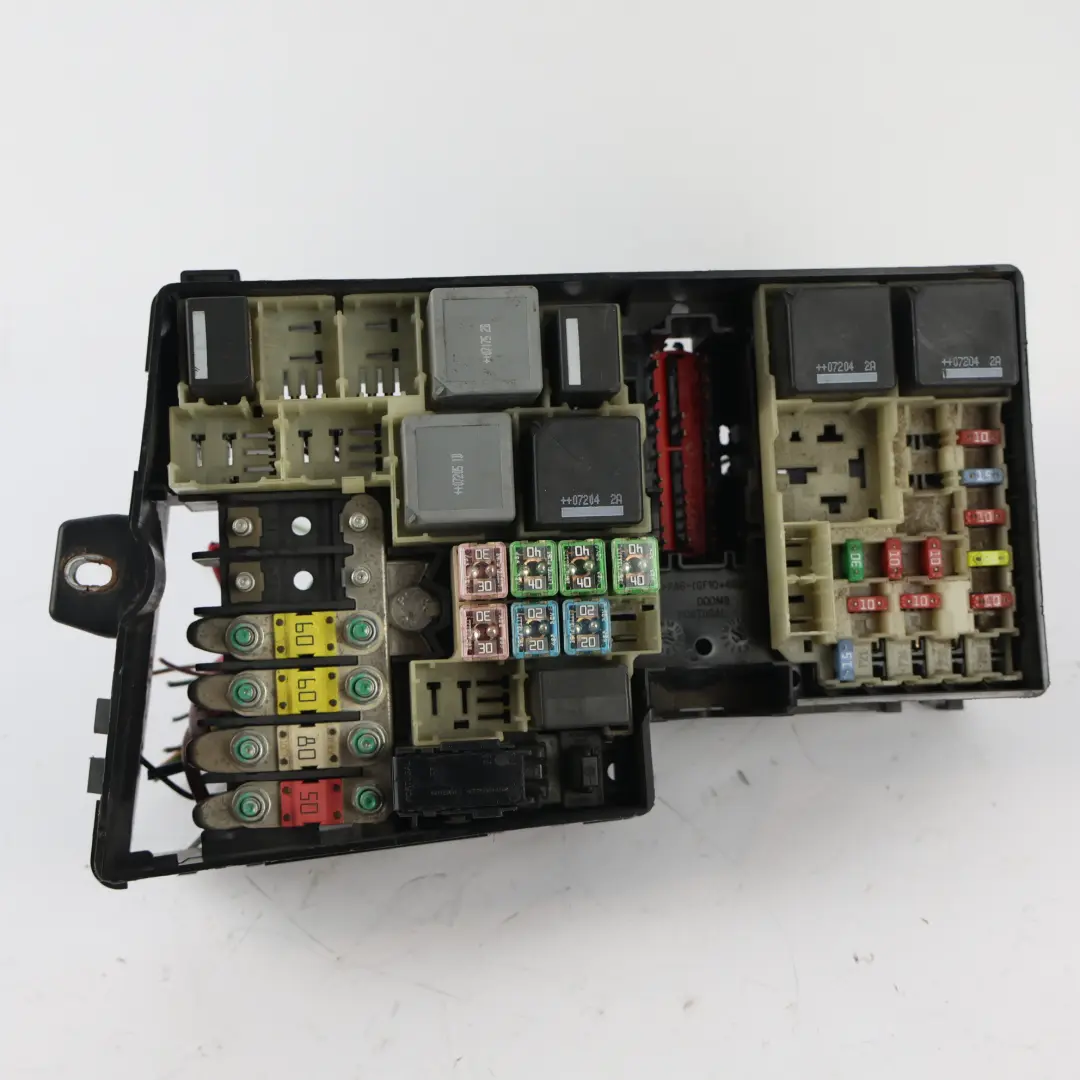 ST2 MK2 Caja Fusibles Motor Portafusibles 3M5H-14A067-BC para Ford Focus con número de pieza 3M5T-14A067-BC Ford Focus ST2 MK2 Caja Fusibles Motor Portafusibles 3M5H-14A067-BC - SKU 3M5T-14A067-BC - Número de pieza 3M5T-14A067-BC