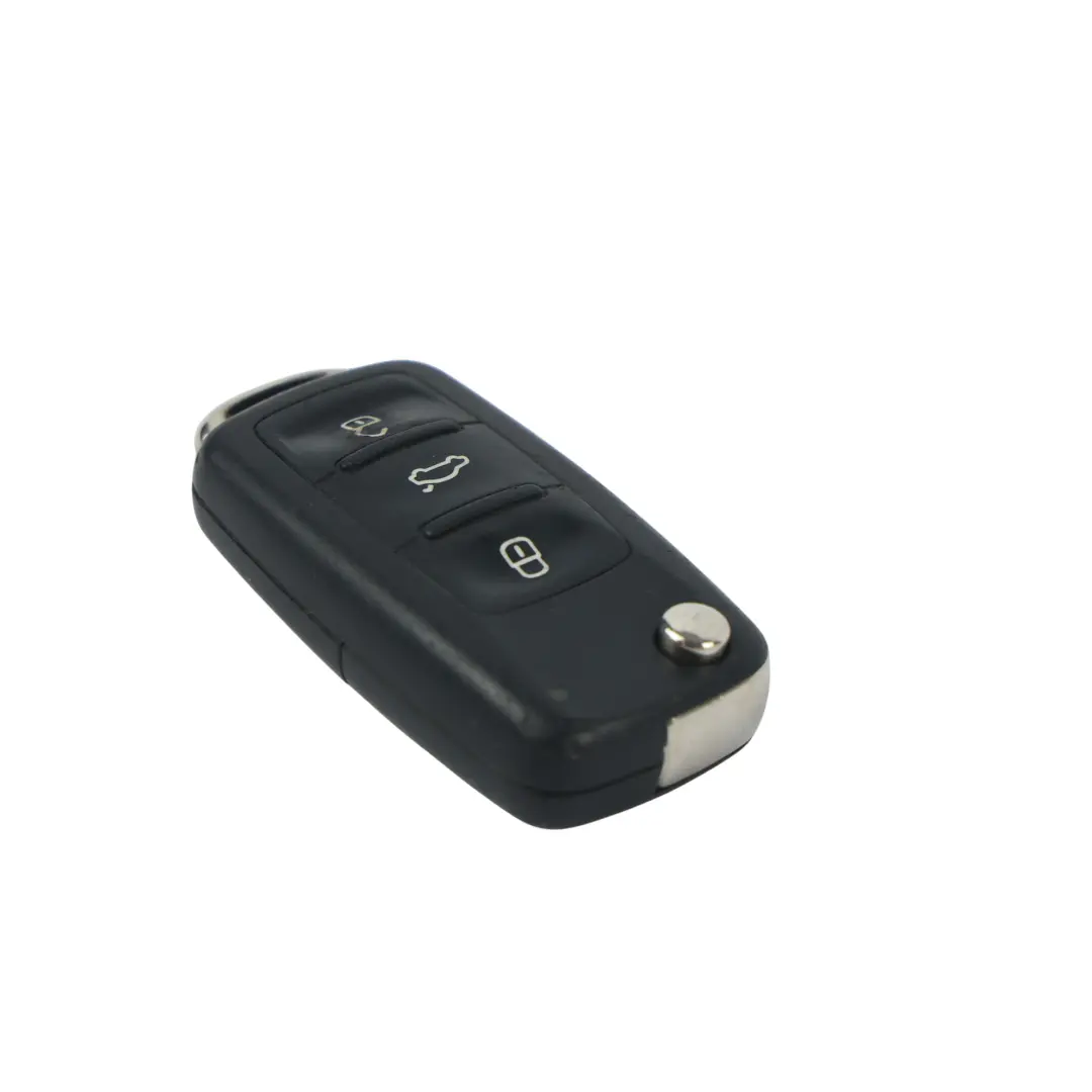 Kluczyk Pilot Składany 3 Przyciski Transponder do Skoda Fabia 5J o numerze 3T0837202L Skoda Fabia 5J Kluczyk Pilot Składany 3 Przyciski Transponder - SKU 3T0837202L - Numer Części 3T0837202L