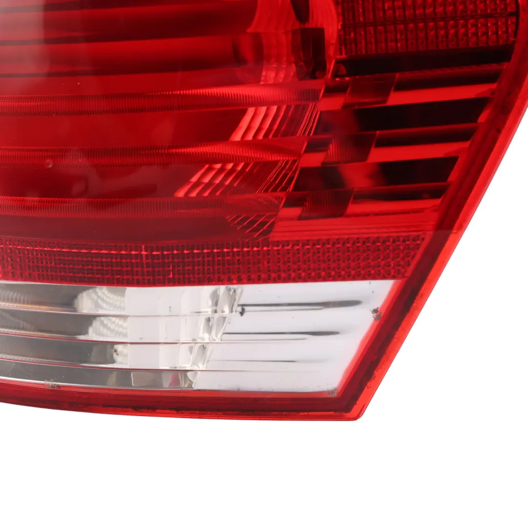 Lamp Tail Light Right O/S Side Panel to BMW E82 Coupe E88 Convertible Rear with Part number 4869810 BMW E82 Coupe E88 Convertible Rear Lamp Tail Light Right O/S Side Panel - SKU 4869810-2 - Part number 4869810