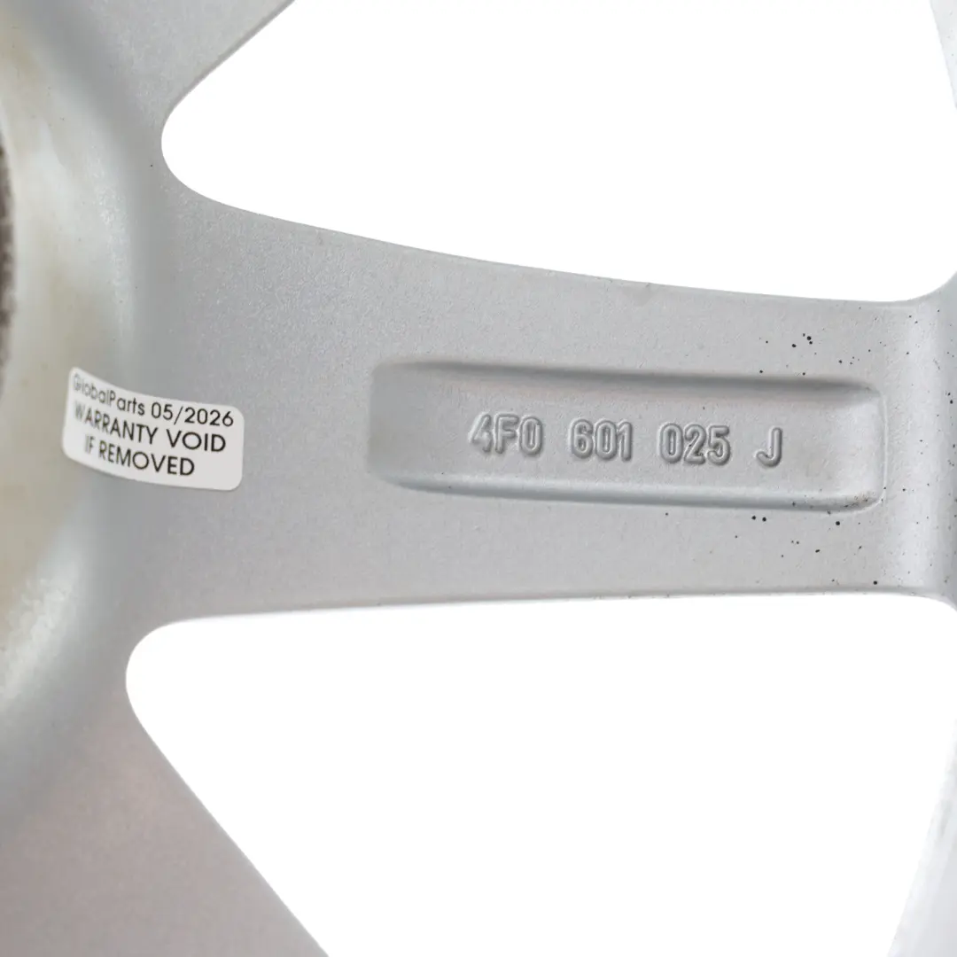 Jante Alliage Argent 19" 7,5J ET:45 9 Branches pour Audi A6 C6 à propos du numéro de pièce 4F0601025J Audi A6 C6 Jante Alliage Argent 19" 7,5J ET:45 9 Branches - SKU 4F0601025J-1 - Numéro de pièce 4F0601025J