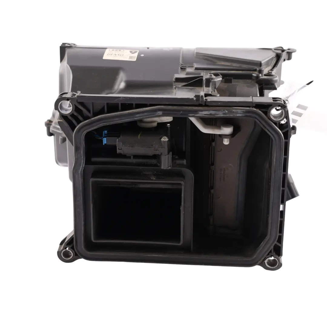 Interior Heater Blower Fan Motor to Audi R8 42 Gen 1 with Part number 4F0820155F Audi R8 42 Gen 1 Interior Heater Blower Fan Motor - SKU 4F0820155F-1 - Part number 4F0820155F