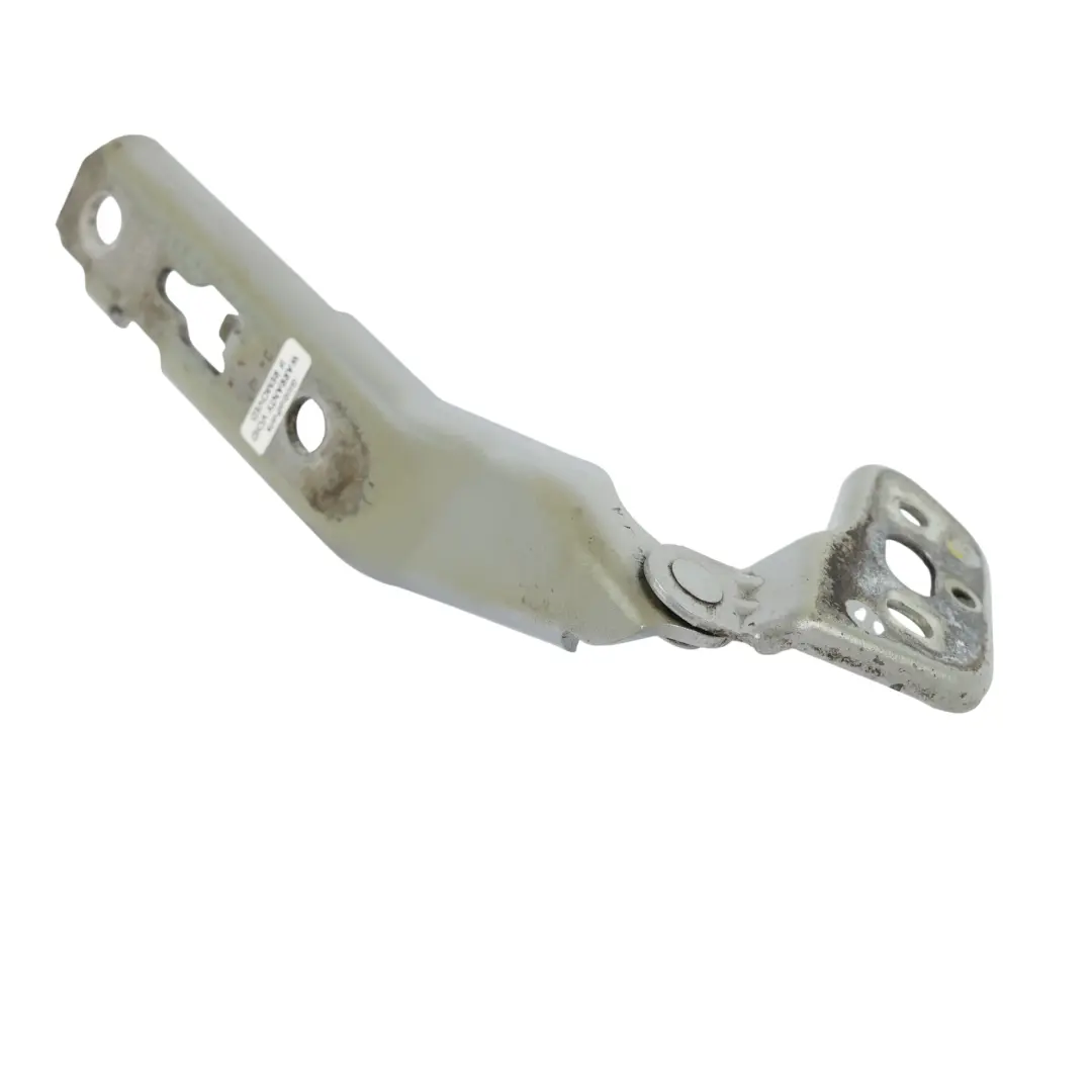 Front Bonnet Hood Hinge Right O/S Light Silver Metallic - Y7W to Audi A6 C6 with Part number 4F0823302 Audi A6 C6 Front Bonnet Hood Hinge Right O/S Light Silver Metallic - Y7W - SKU 4F0823302-LS - Part number 4F0823302