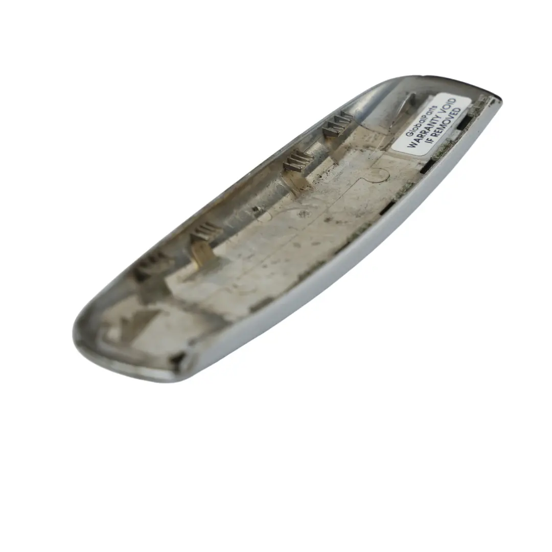 Poignée Porte Avant Côté Passager Argent Clair Y7W pour Audi A6 C6 à propos du numéro de pièce 4F0839239B Audi A6 C6 Poignée Porte Avant Côté Passager Argent Clair Y7W - SKU 4F0839239B-LS - Numéro de pièce 4F0839239B