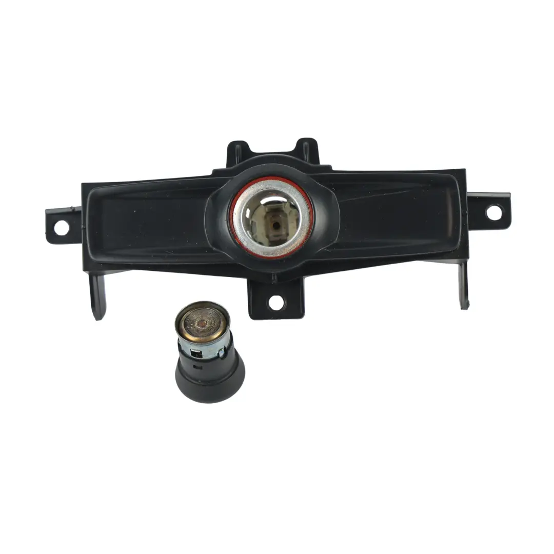 Audi A6 RS6 C6 Prise Allume-Cigare 12V Arrière Garniture Noire - SKU 4F0863351G - Numéro de pièce 4F0863351G
