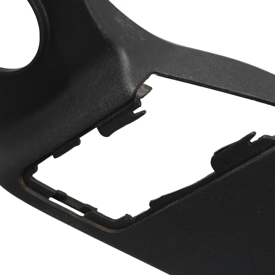 Rivestimento Telaio Sedile Anteriore Destro Esterno per Audi A6 C6 con numero di parte 4F0881326C Audi A6 C6 Rivestimento Telaio Sedile Anteriore Destro Esterno - SKU 4F0881326C - Numero di parte 4F0881326C