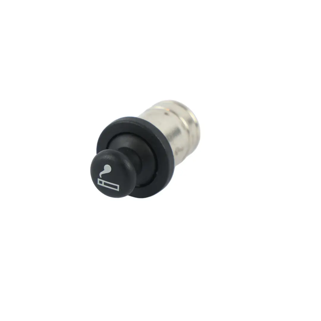Accendino per Audi A1 8X A3 8P 8V A4 B8 B9 A5 8T F5 A6 C6 C7 Q5 8R con numero di parte 4F0947175 Audi A1 8X A3 8P 8V A4 B8 B9 A5 8T F5 A6 C6 C7 Q5 8R Accendino - SKU 4F0947175 - Numero di parte 4F0947175