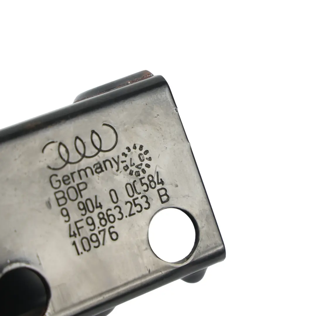 4F Kofferraum Schiene System Halterung Vorne Links für Audi A6 mit Teilenummer 4F9863253B Audi A6 4F Kofferraum Schiene System Halterung Vorne Links - SKU 4F9863253B - Teilenummer 4F9863253B