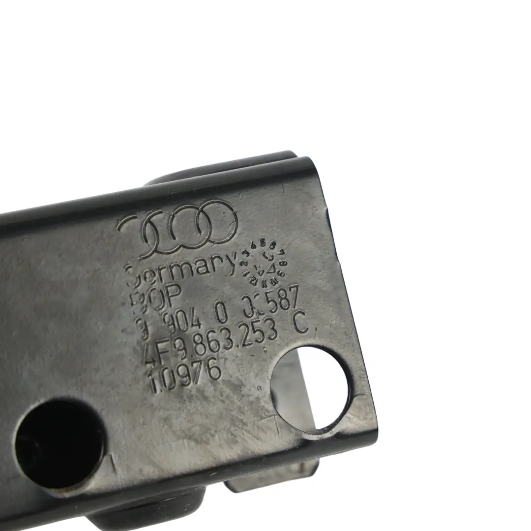 4F C6 Kofferraum Gepäck Schiene System Halterung Hinten für Audi A6 RS6 mit Teilenummer 4F9863253C Audi A6 RS6 4F C6 Kofferraum Gepäck Schiene System Halterung Hinten - SKU 4F9863253C - Teilenummer 4F9863253C