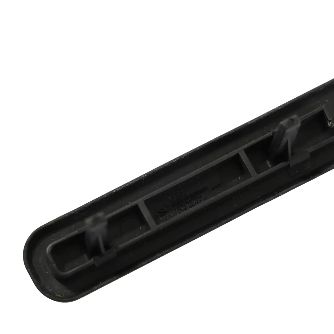 Sedán Topes Tapa Maletero Set x2 para Audi A3 8V A6 C7 con número de pieza 4G5827797 Audi A3 8V A6 C7 Sedán Topes Tapa Maletero Set x2 - SKU 4G5827797 - Número de pieza 4G5827797