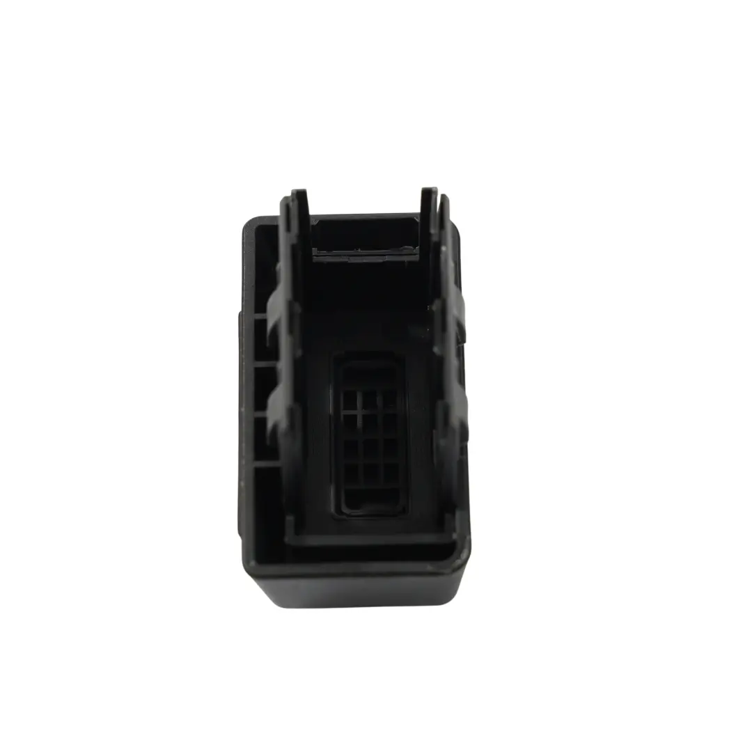 MMI Copertura Pannello Interfaccia Musicale per Audi A8 S8 4H Q3 8U con numero di parte 4H0035909 Audi A8 S8 4H Q3 8U MMI Copertura Pannello Interfaccia Musicale - SKU 4H0035909 - Numero di parte 4H0035909