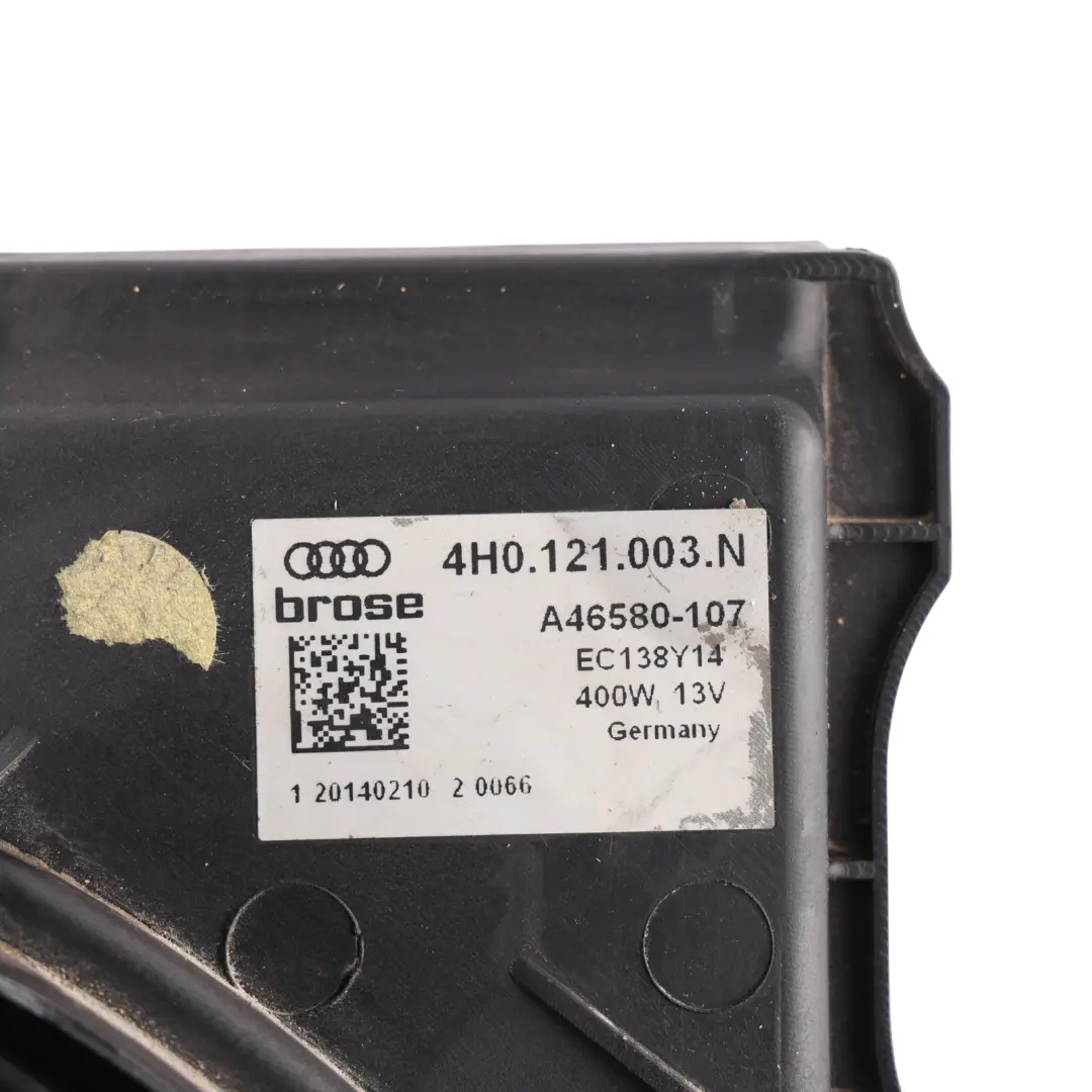 Cooling Double Coolant Fan Motor Shroud to Audi A4 RS4 B8 Engine with Part number 4H0121003N Audi A4 RS4 B8 Engine Cooling Double Coolant Fan Motor Shroud - SKU 4H0121003N - Part number 4H0121003N