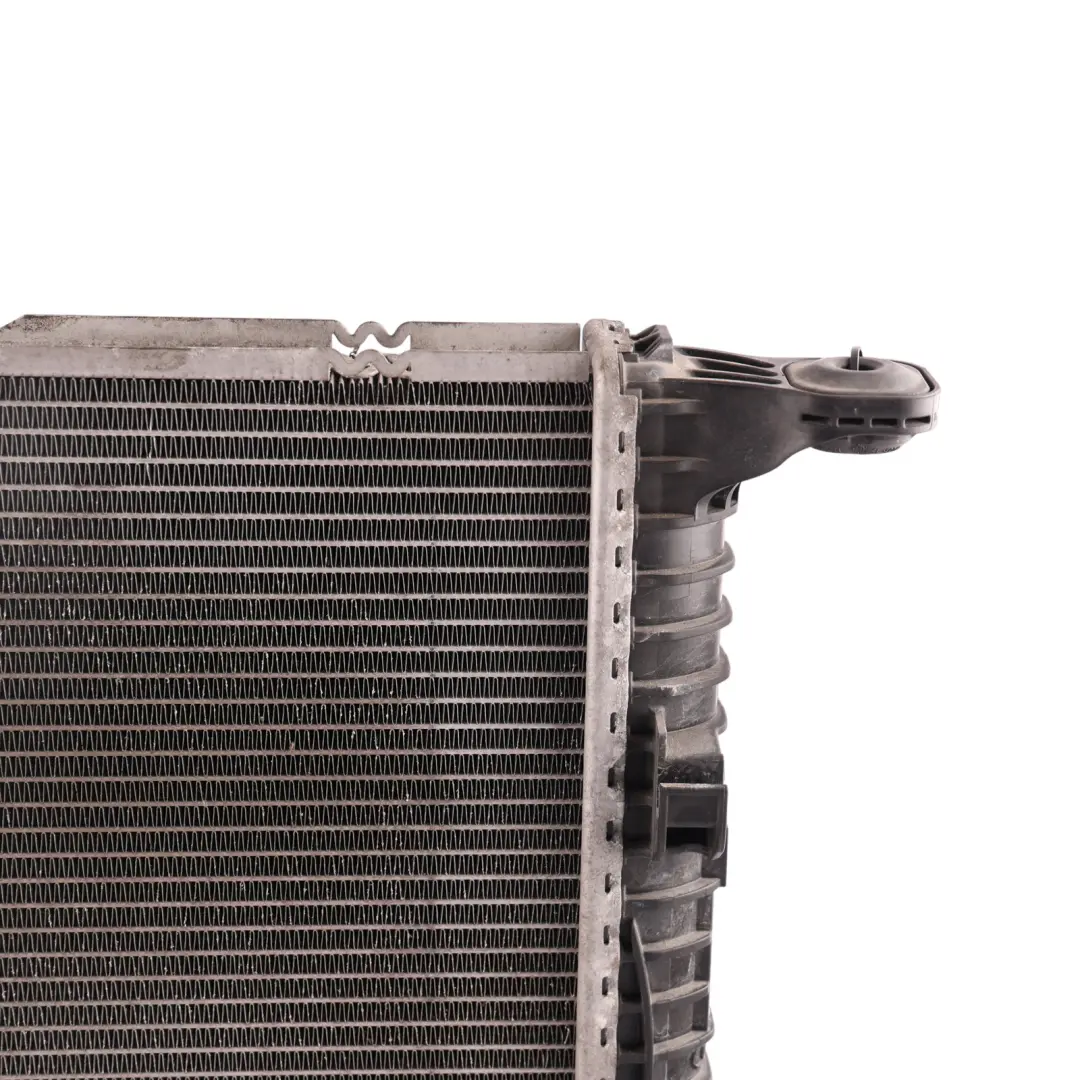 Radiatore Acqua Refrigerante per Audi A8 D4 con numero di parte 4H0121251C Audi A8 D4 Radiatore Acqua Refrigerante - SKU 4H0121251C - Numero di parte 4H0121251C