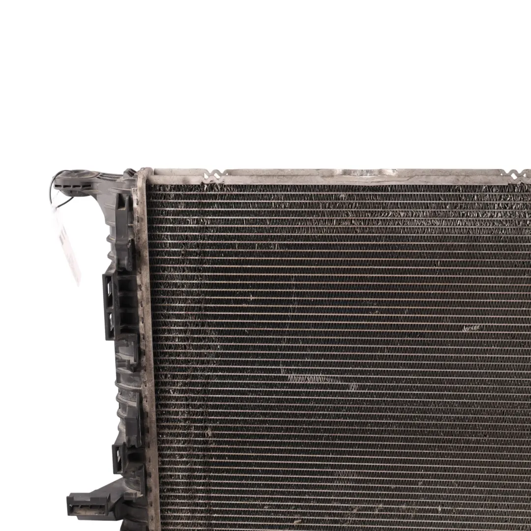 Radiatore Acqua Refrigerante per Audi A8 D4 con numero di parte 4H0121251C Audi A8 D4 Radiatore Acqua Refrigerante - SKU 4H0121251C - Numero di parte 4H0121251C