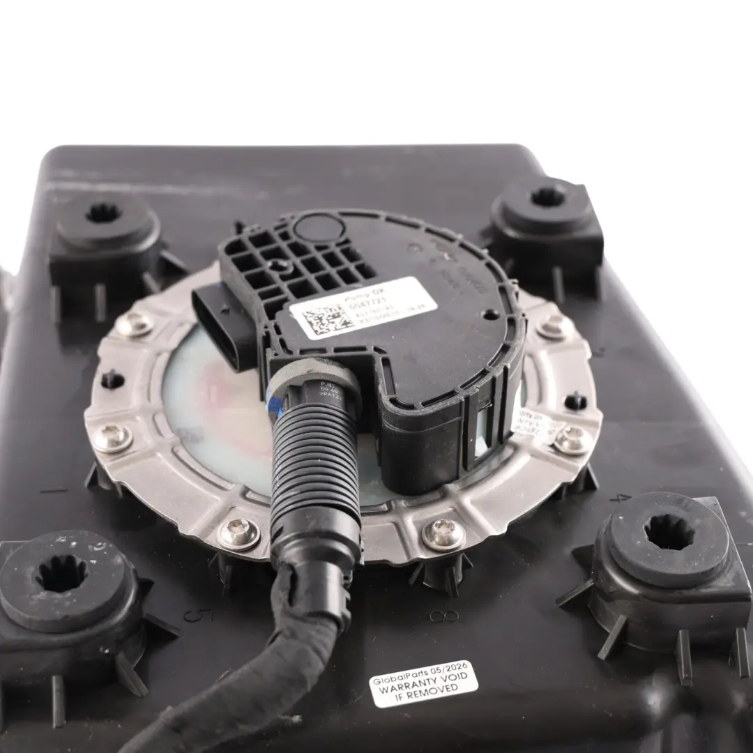 Adblue Reduction Agent Tank Reservoir Bottle to Audi A8 D4 with Part number 4H0131877H Audi A8 D4 Adblue Reduction Agent Tank Reservoir Bottle - SKU 4H0131877H - Part number 4H0131877H