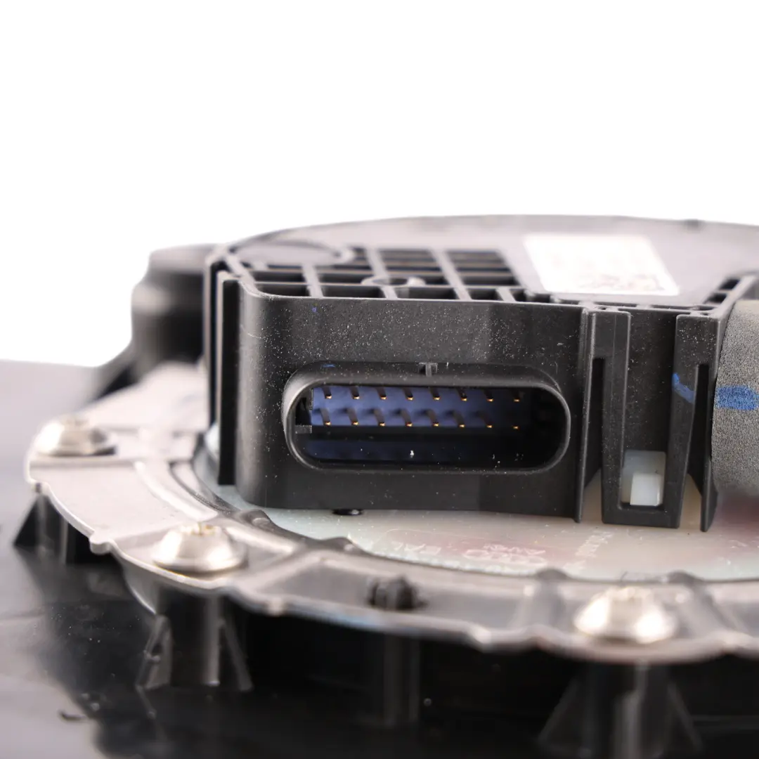 Adblue Reduction Agent Tank Reservoir Bottle to Audi A8 D4 with Part number 4H0131877H Audi A8 D4 Adblue Reduction Agent Tank Reservoir Bottle - SKU 4H0131877H - Part number 4H0131877H