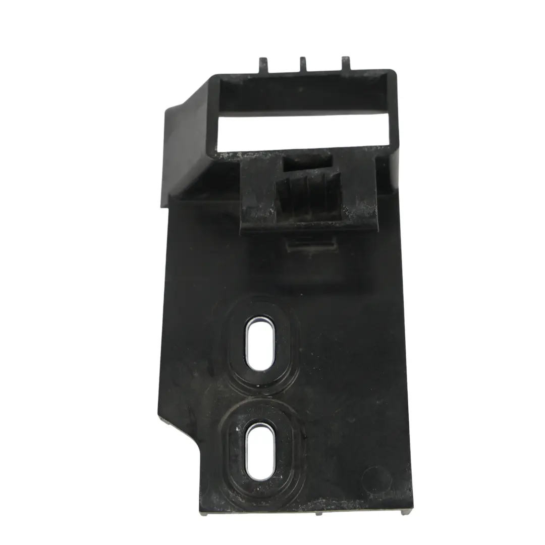 Audi A8 D4 Clip Fixation Garniture Pare-Chocs Avant Droit - SKU 4H0807136D - Numéro de pièce 4H0807136D