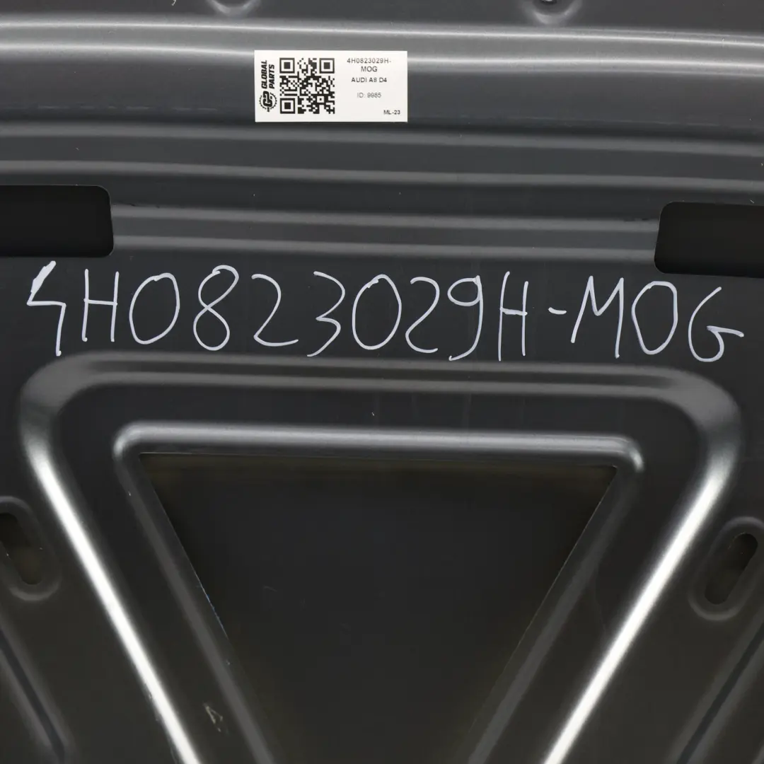 Maska Pokrywa Silnika Aluminium Monsoon Grey Szary Metalik - X7R do Audi A8 B4 o numerze 4H0823029H Audi A8 B4 Maska Pokrywa Silnika Aluminium Monsoon Grey Szary Metalik - X7R - SKU 4H0823029H-MOG - Numer Części 4H0823029H