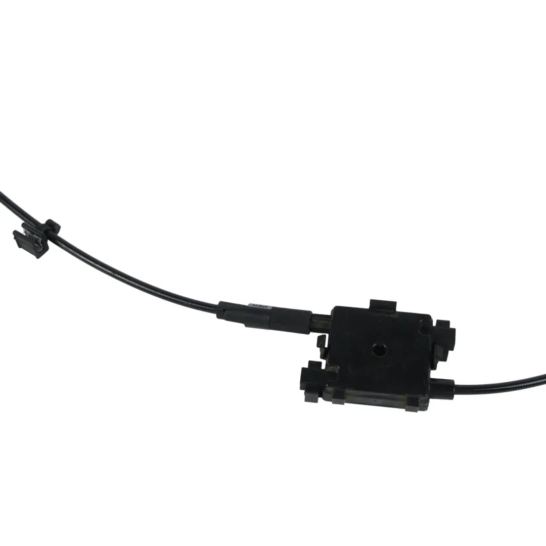 Audi A8 4H D4 Środkowe Cięgno Bowdena Otwierania Maski - SKU 4H0823531D - Numer Części 4H0823531D