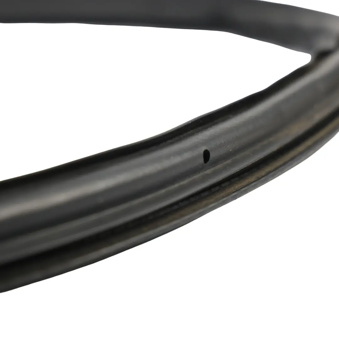 Uszczelka Gumy Pod Maską do Audi A8 D4 o numerze 4H0823731E Audi A8 D4 Uszczelka Gumy Pod Maską - SKU 4H0823731E - Numer Części 4H0823731E