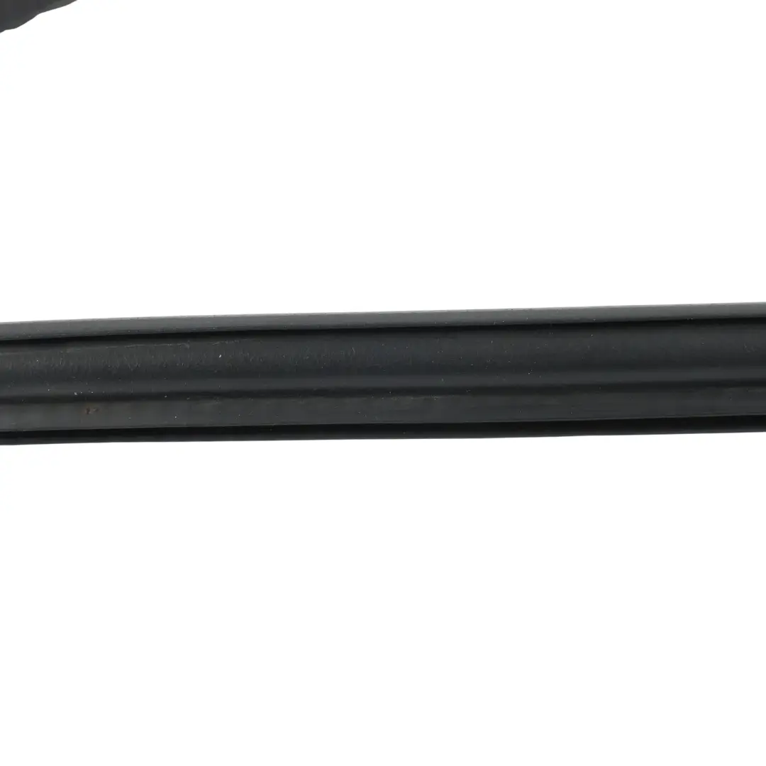 Audi A8 D4 S8 4H Motorhaube Gummidichtung Dichtung Gummistreifen - SKU 4H0823731E - Teilenummer 4H0823731E