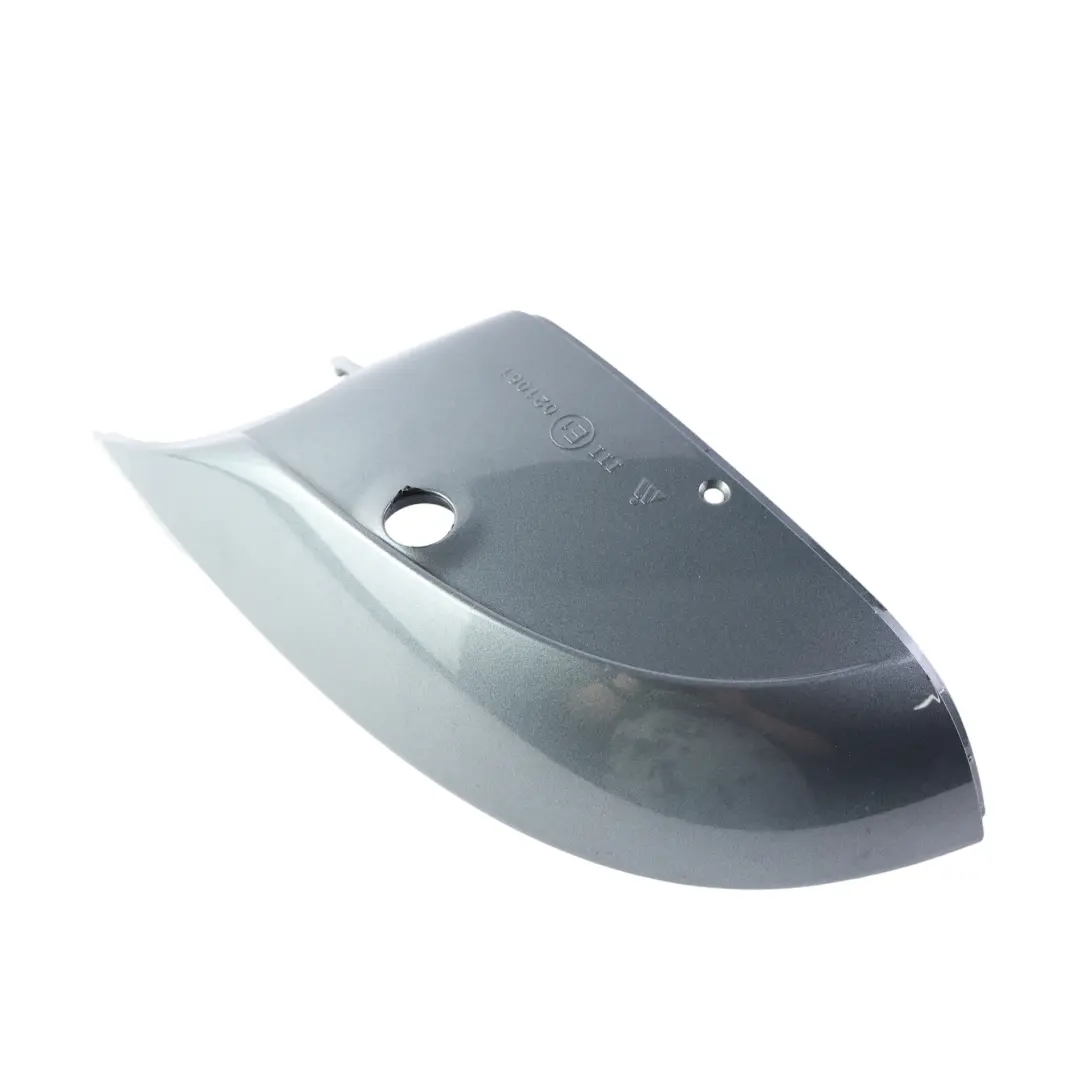Moldura Retrovisor Derecha Gris Monsoon Metalizado X7R para Audi A8 D4 con número de pieza 4H0858524C Audi A8 D4 Moldura Retrovisor Derecha Gris Monsoon Metalizado X7R - SKU 4H0858524C-MOG - Número de pieza 4H0858524C