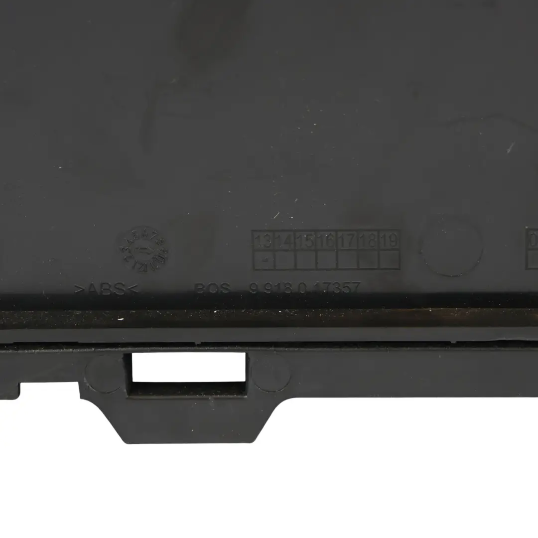 Audi A8 D4 Compartiment Rangement Arrière Passage Ski Noir - SKU 4H0885205F - Numéro de pièce 4H0885205F