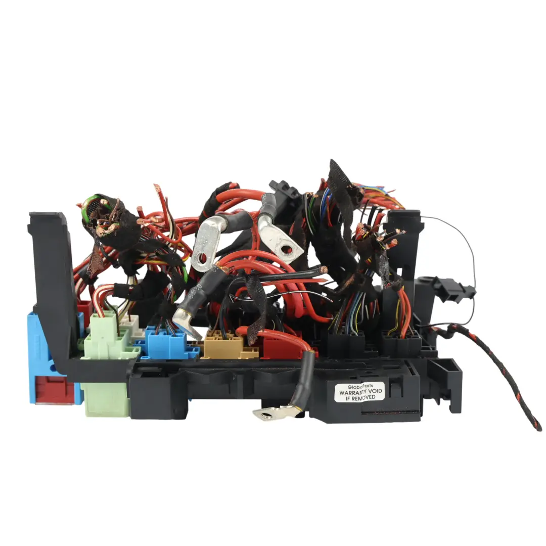 Sicherungskasten Relais Montageplatte Halter für Audi A8 D4 mit Teilenummer 4H0907101H Audi A8 D4 Sicherungskasten Relais Montageplatte Halter - SKU 4H0907101H - Teilenummer 4H0907101H