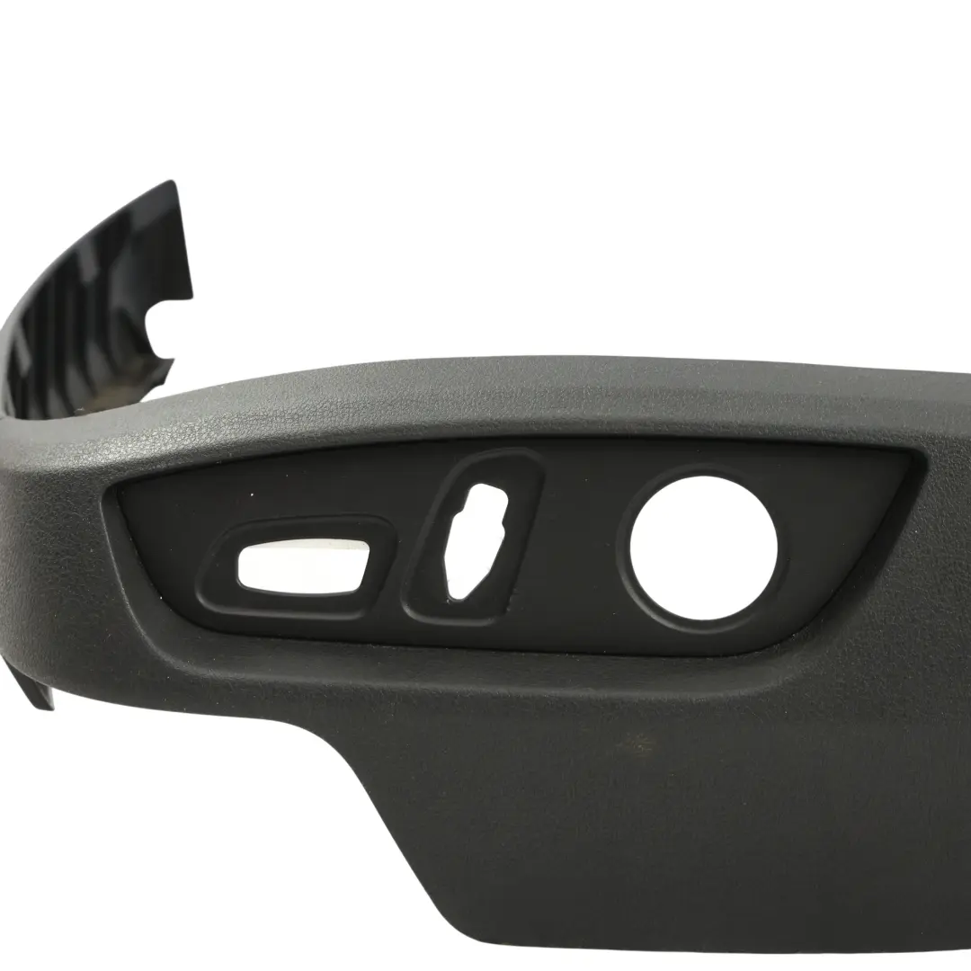 Osłona Panelu Fotela Przednia Lewa Czarna do Audi Q7 4L o numerze 4L0881325C Audi Q7 4L Osłona Panelu Fotela Przednia Lewa Czarna - SKU 4L0881325C - Numer Części 4L0881325C