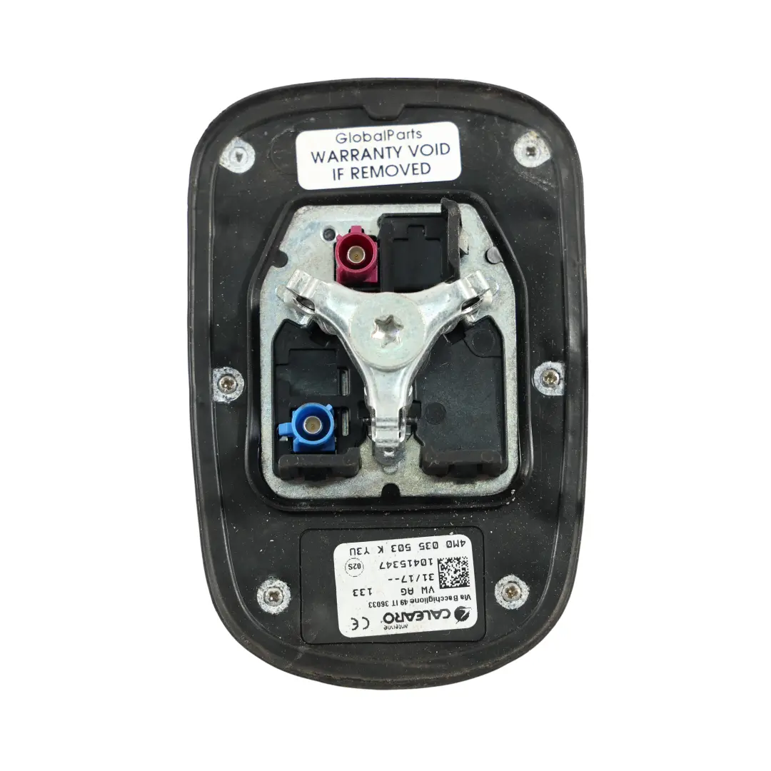 Audi Q2 GA Antenne Toit Aileron Rouge Tango Métallisé Y3U - SKU 4M0035503K-TAR - Numéro de pièce 4M0035503K
