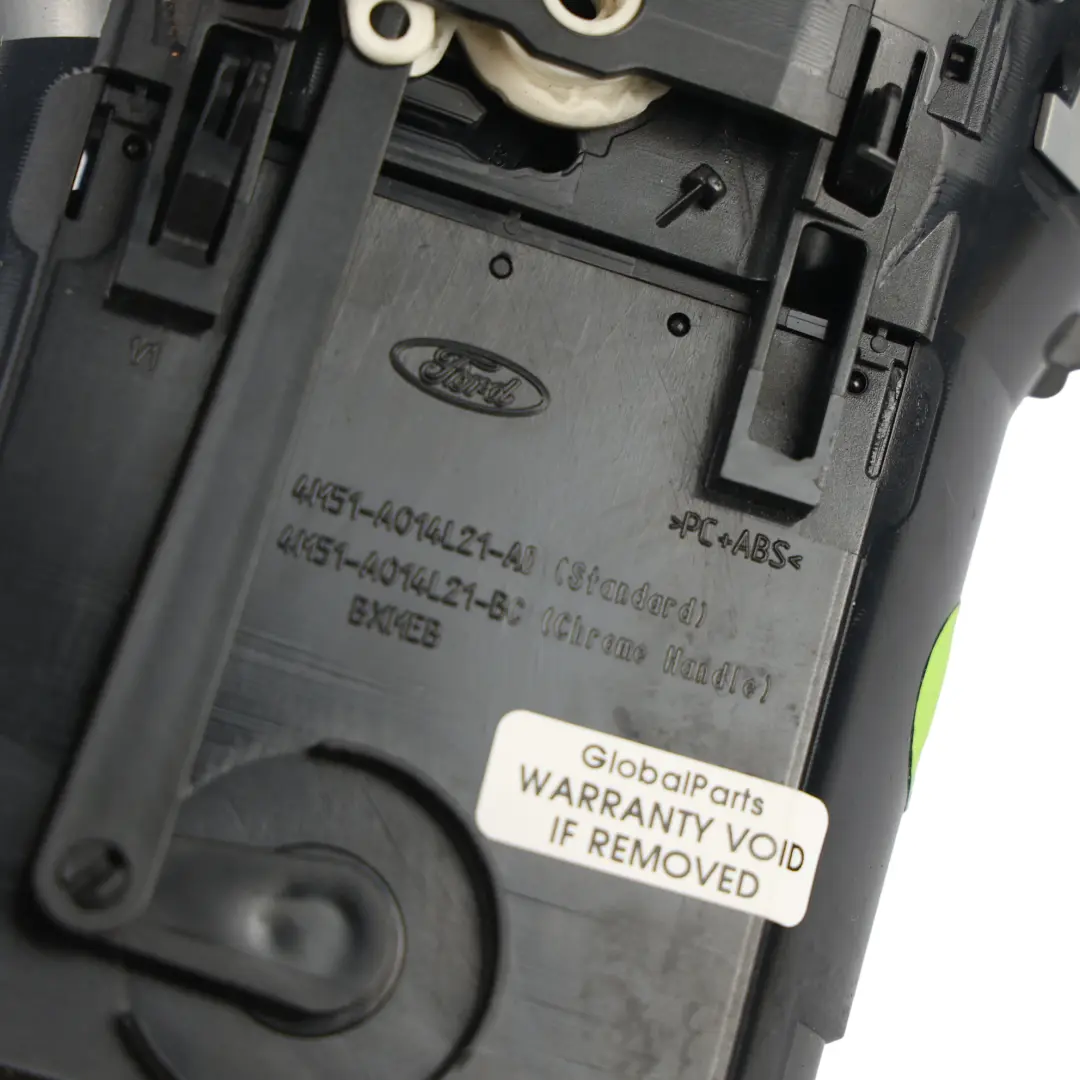 Mk2 Kratka Nawiewu Przedni Lewy do Ford Focus o numerze 4M51-A014L21-AD Ford Focus Mk2 Kratka Nawiewu Przedni Lewy - SKU 4M51-A014L21-AD - Numer Części 4M51-A014L21-AD