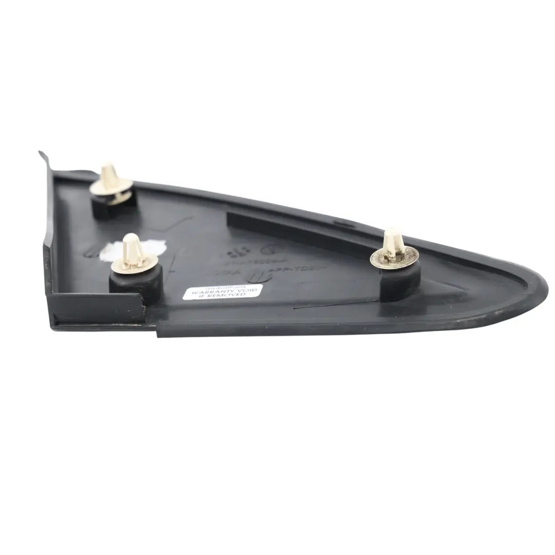 Ford Focus Mk2 Osłona Trójkąt Przednia Czarna Lewa - SKU 4M51-A16004-AE - Numer Części 4M51-A16004-AE