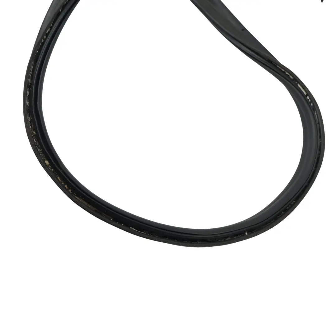 MK2 Joint Caoutchouc Couvercle Coffre Hayon pour Ford Focus à propos du numéro de pièce 4M51-A404A06 Ford Focus MK2 Joint Caoutchouc Couvercle Coffre Hayon - SKU 4M51-A404A06-BG - Numéro de pièce 4M51-A404A06