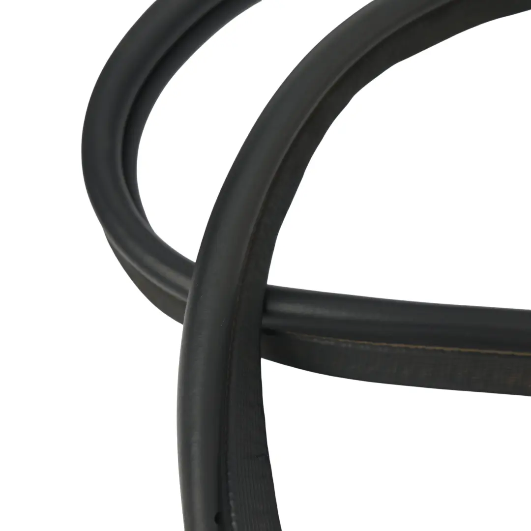 MK2 Guarnizione Gomma Portellone Bagagliaio per Ford Focus con numero di parte 4M51-A404A06 Ford Focus MK2 Guarnizione Gomma Portellone Bagagliaio - SKU 4M51-A404A06-BG - Numero di parte 4M51-A404A06