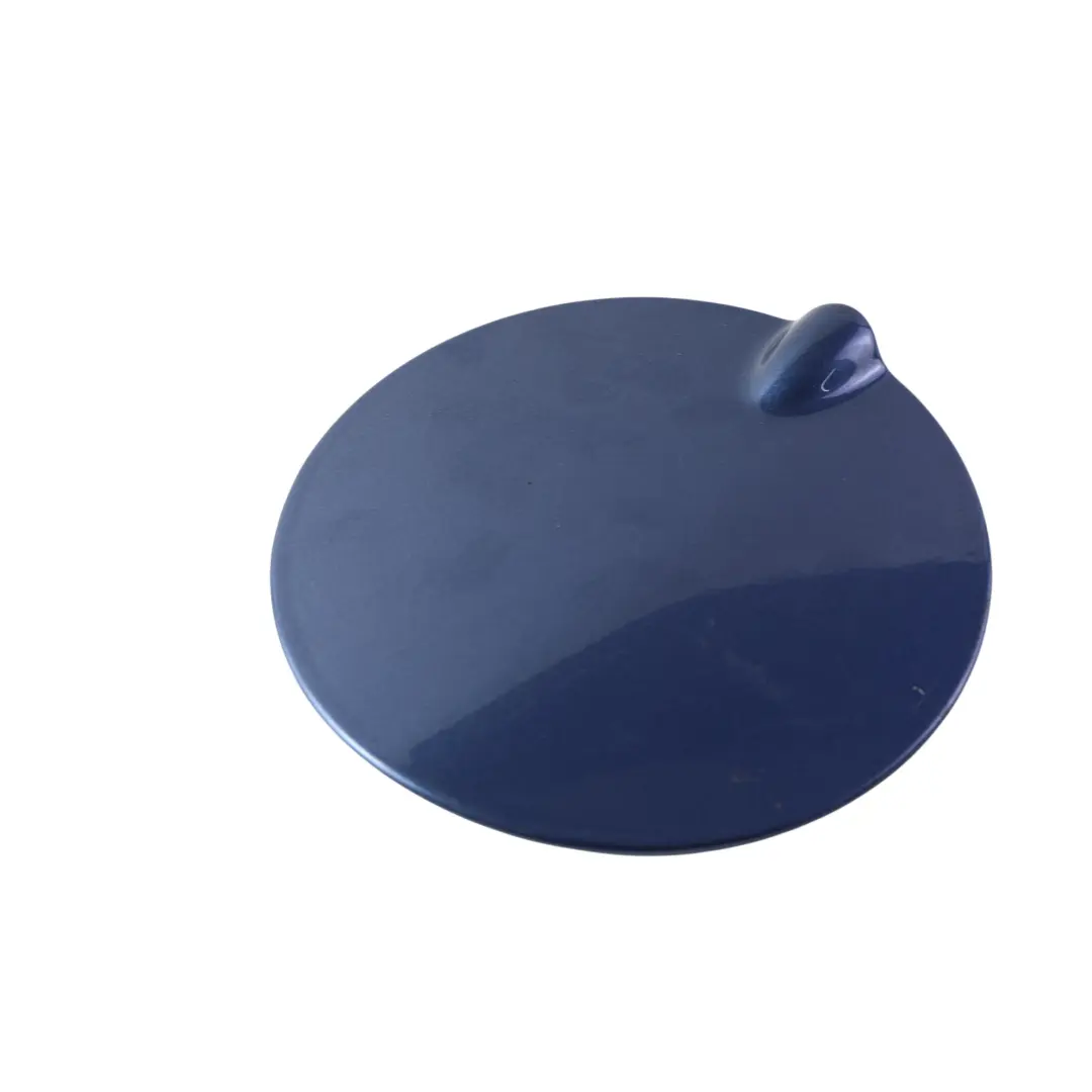 MK2 Coperchio Sportello Carburante Jeans Metallic per Ford Focus con numero di parte 4M51-A405A02-AB Ford Focus MK2 Coperchio Sportello Carburante Jeans Metallic - SKU 4M51-A405A02-AB-JEA - Numero di parte 4M51-A405A02-AB