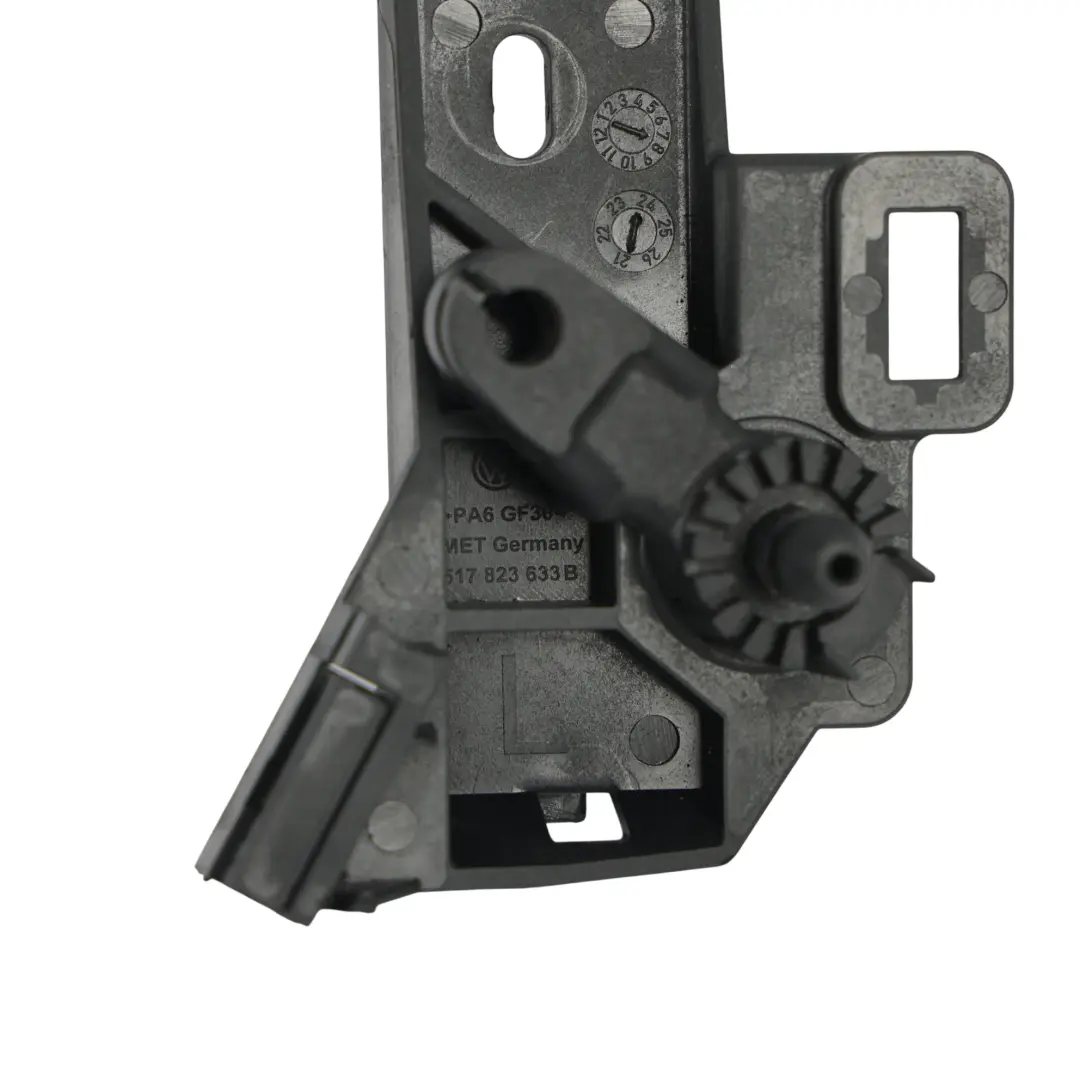 MK2 Skoda Karoq Support Levier Poignée Capot pour Volkswagen Crafter à propos du numéro de pièce 517823633B Volkswagen Crafter MK2 Skoda Karoq Support Levier Poignée Capot - SKU 517823633B - Numéro de pièce 517823633B