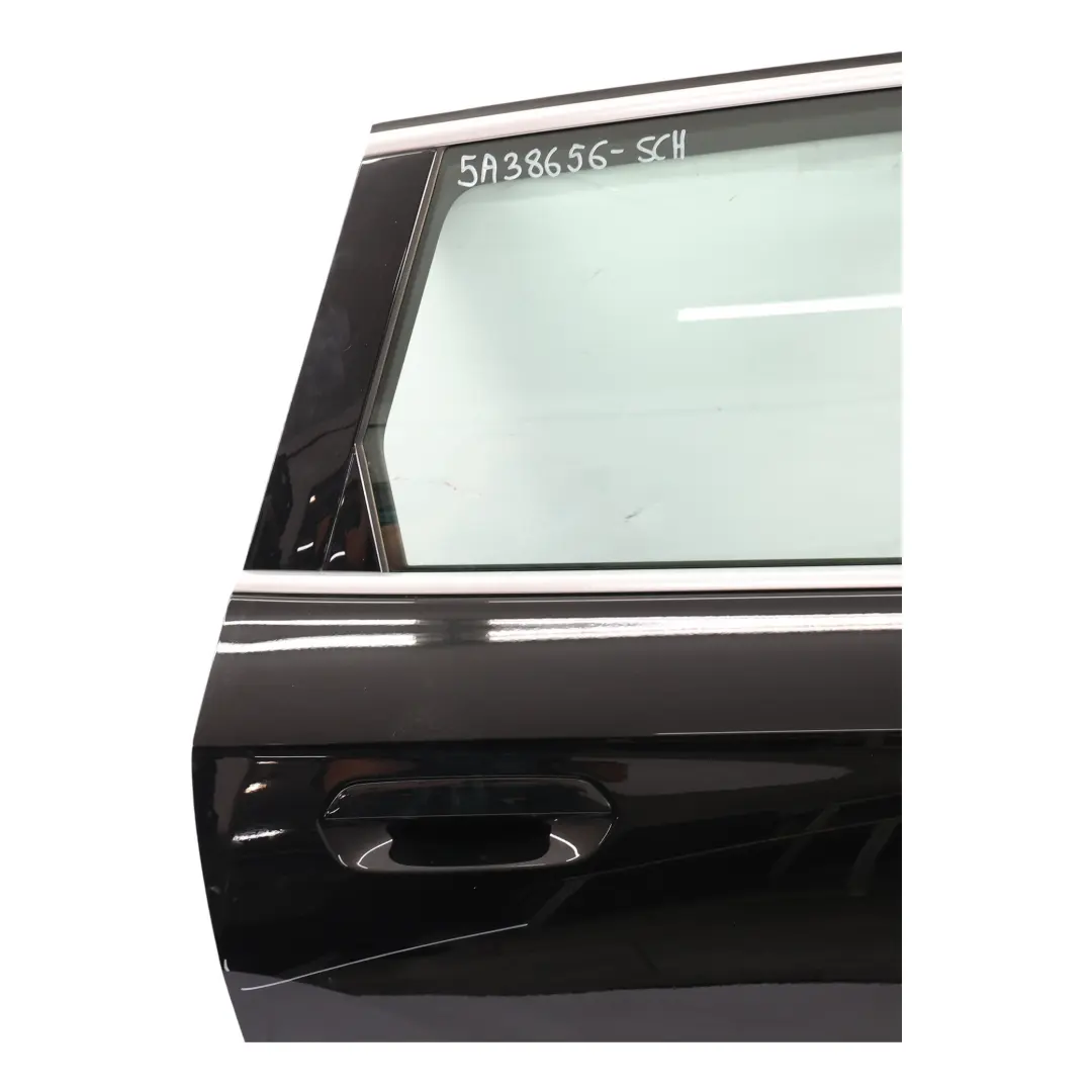 Puerta Trasera Derecha Negro 2 Black - 668 para BMW X1 U11 con número de pieza 5A38656 BMW X1 U11 Puerta Trasera Derecha Negro 2 Black - 668 - SKU 5A38656-SCH - Número de pieza 5A38656