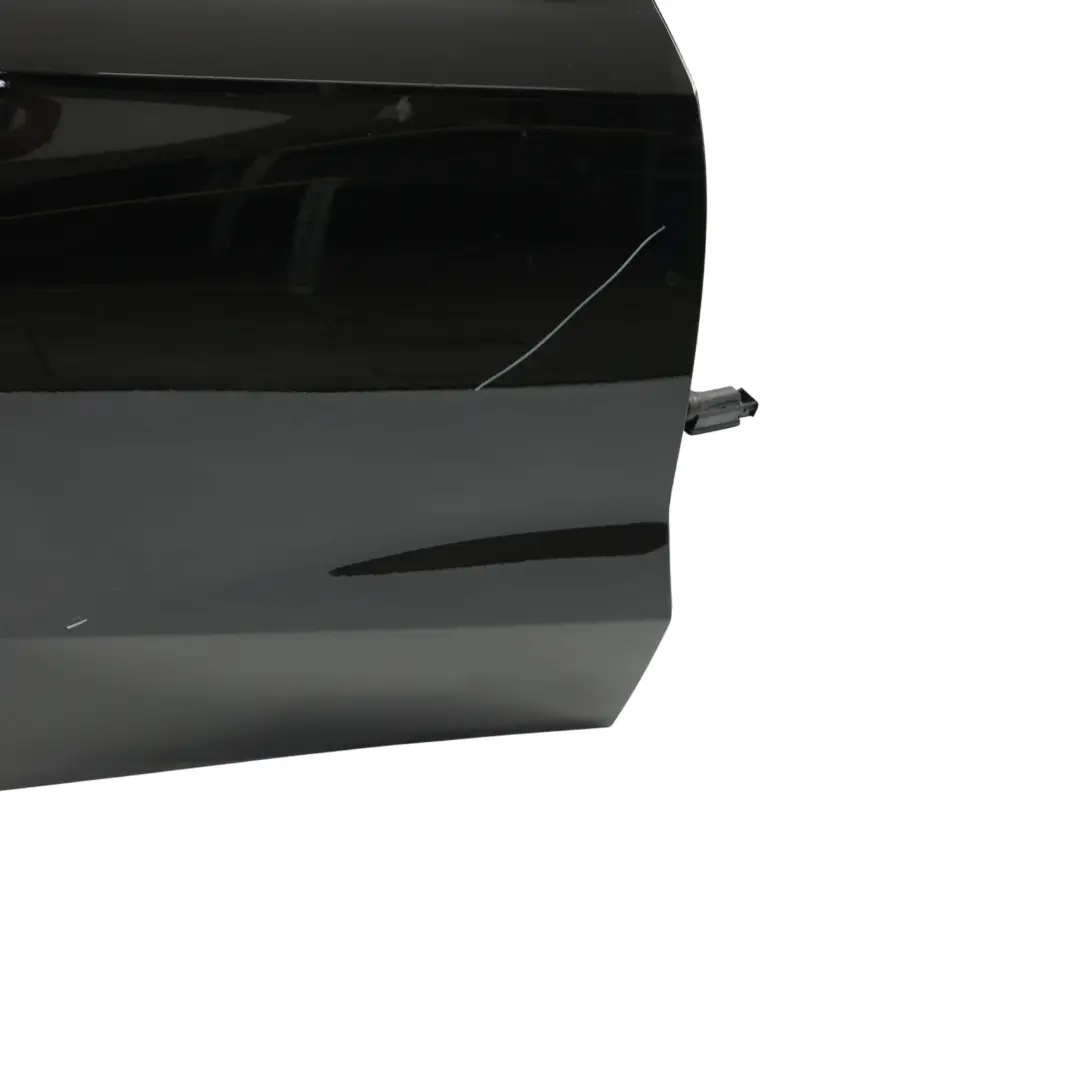 Tür Hinten Rechts Schwarz 2 Black - 668 für BMW X1 U11 mit Teilenummer 5A38656 BMW X1 U11 Tür Hinten Rechts Schwarz 2 Black - 668 - SKU 5A38656-SCH - Teilenummer 5A38656
