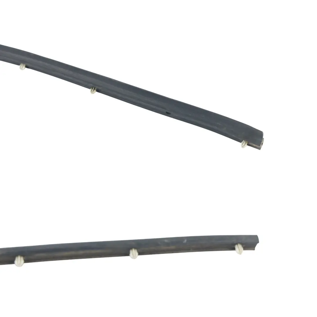 Junta Goma Puerta Delantera Trasera para BMW F40 G20 G30 G31 X1 U11 con número de pieza 5B68FC5 BMW F40 G20 G30 G31 X1 U11 Junta Goma Puerta Delantera Trasera - SKU 5B68FC5 - Número de pieza 5B68FC5