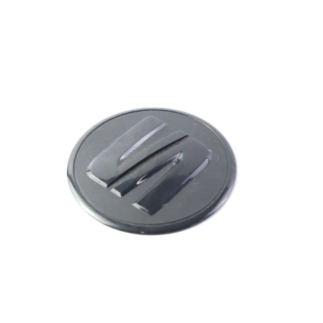 5F Copertura Motore Emblema Pannello Sfiato per Seat Leon Cupra con numero di parte 5F0103940 Seat Leon Cupra 5F Copertura Motore Emblema Pannello Sfiato - SKU 5F0103940 - Numero di parte 5F0103940