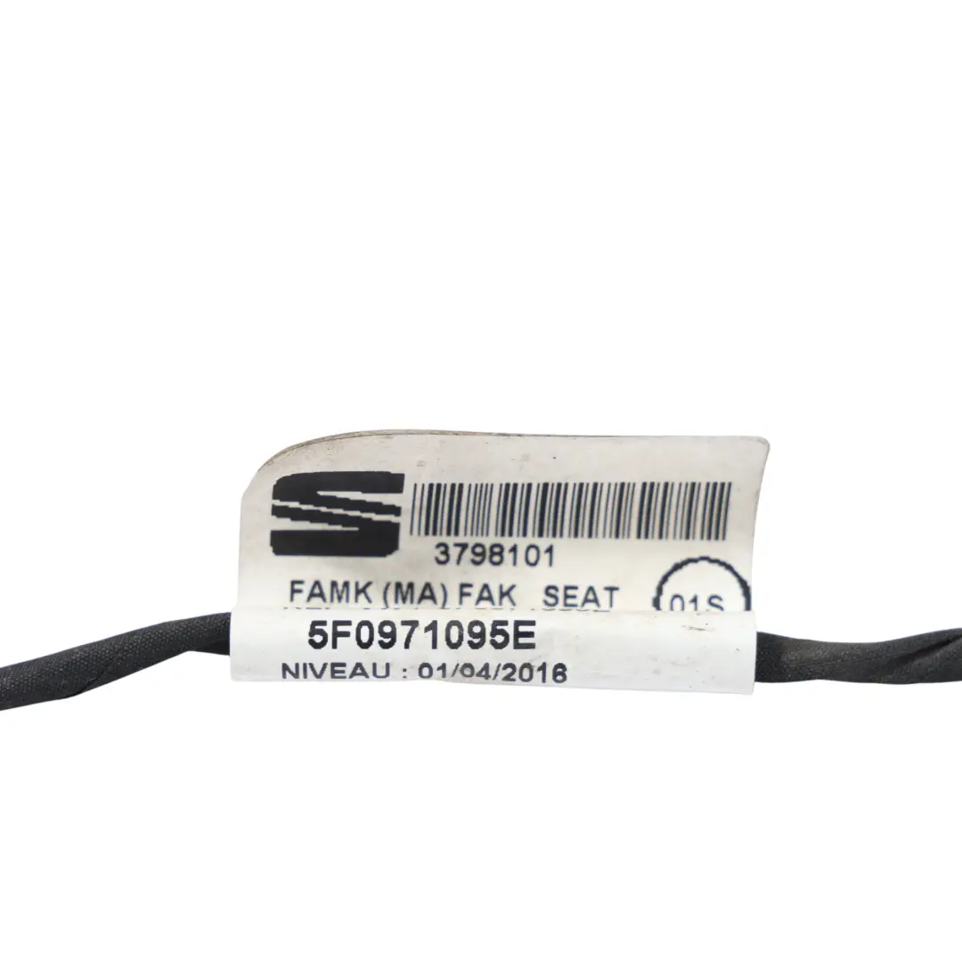 5F Front Bumper PDC Wiring Harness Cable to Seat Leon Cupra with Part number 5F0971095E Seat Leon Cupra 5F Front Bumper PDC Wiring Harness Cable - SKU 5F0971095E - Part number 5F0971095E